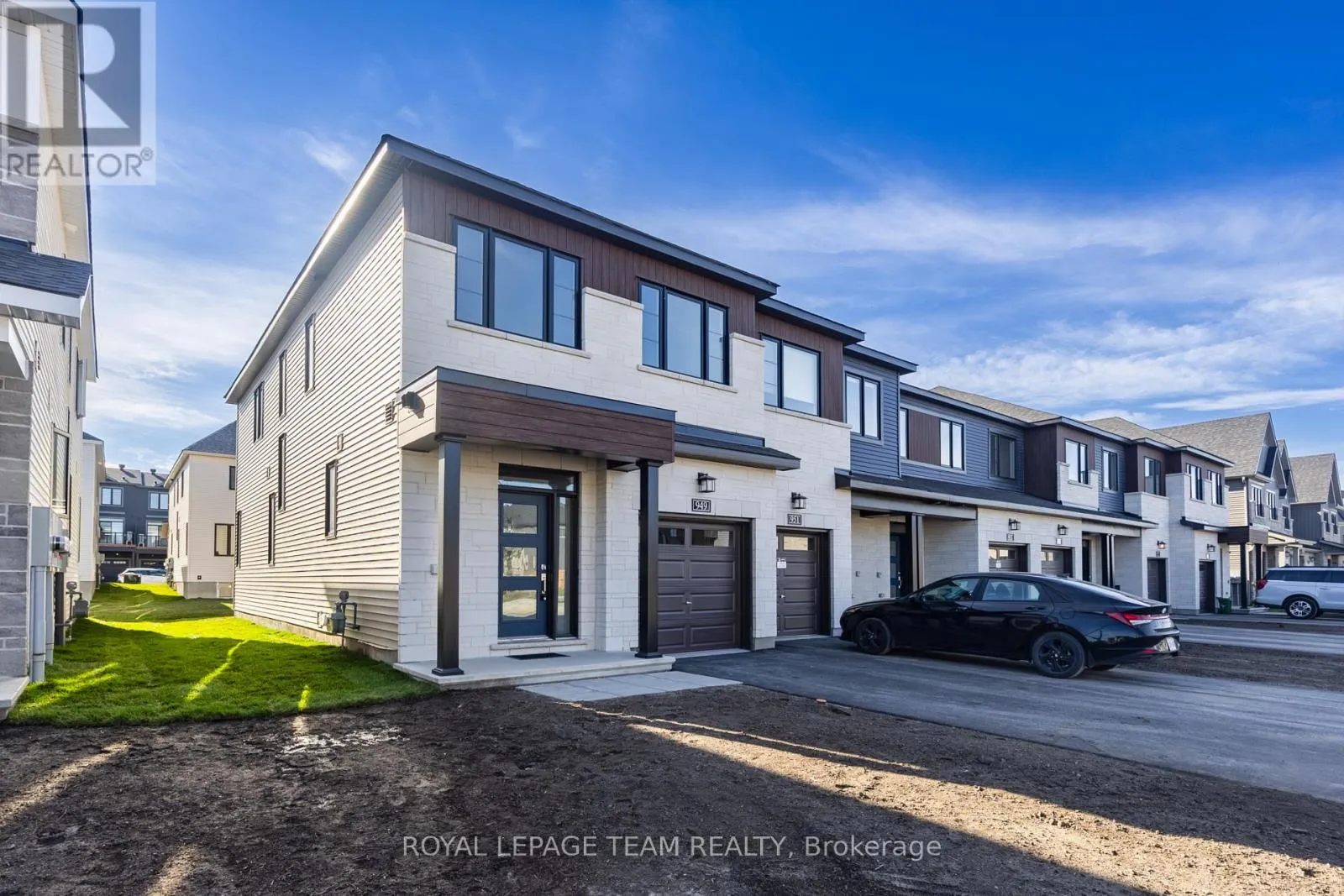 949 LOCOMOTION LANE