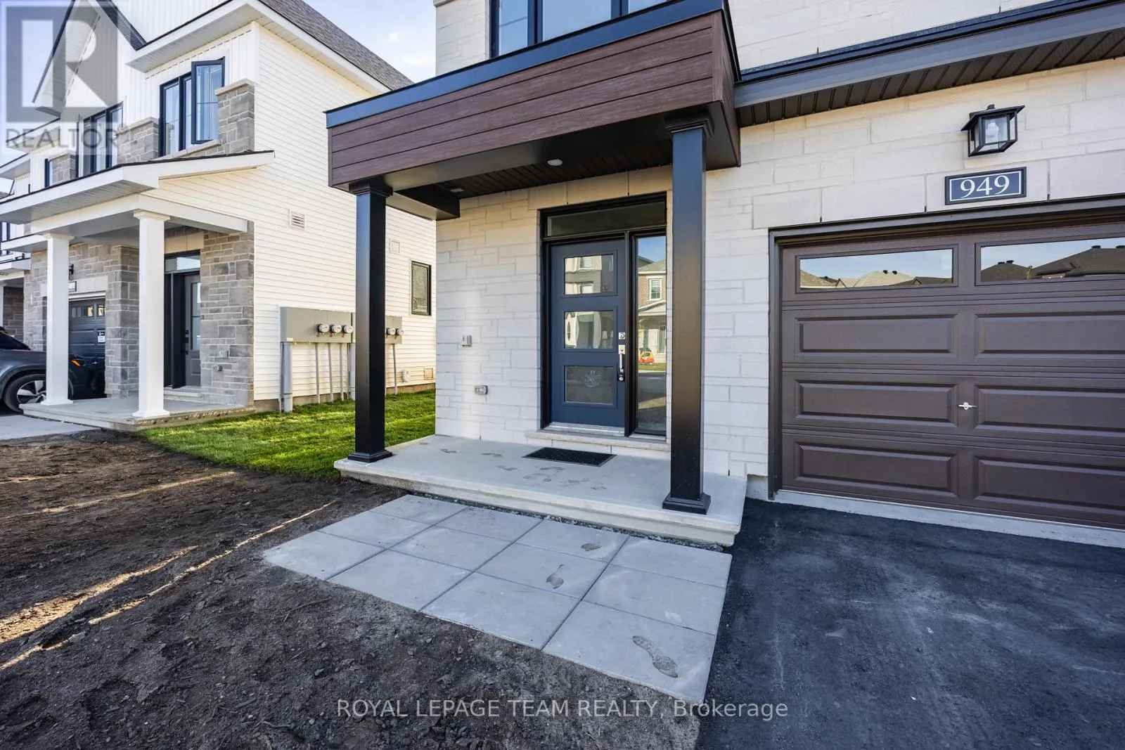 949 LOCOMOTION LANE