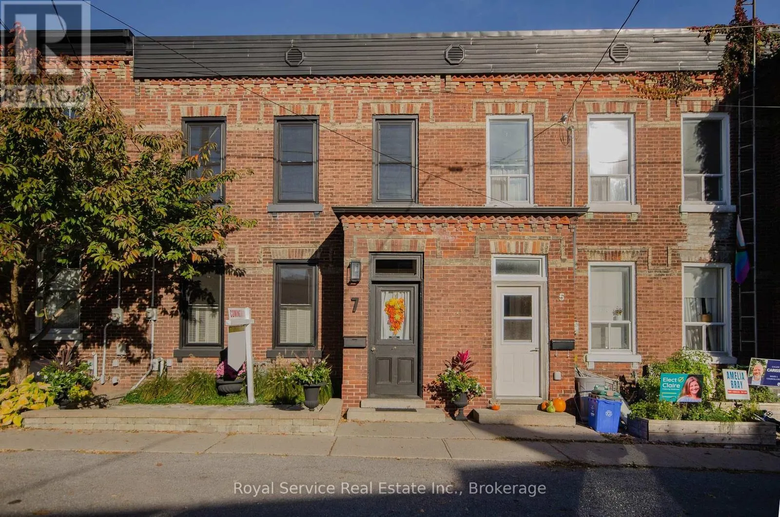 7 BRAMLEY STREET N