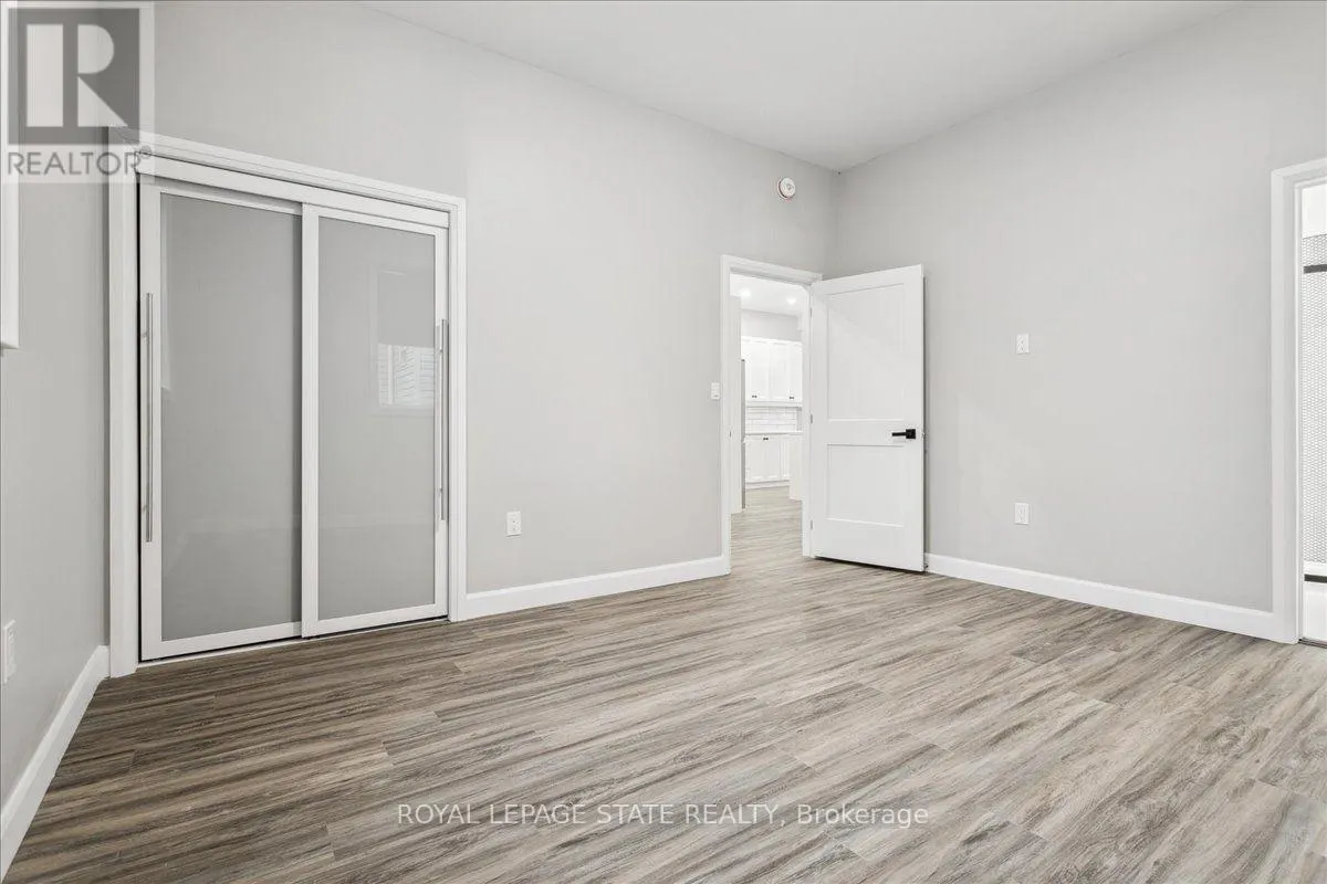2 - 800 BEACH BOULEVARD