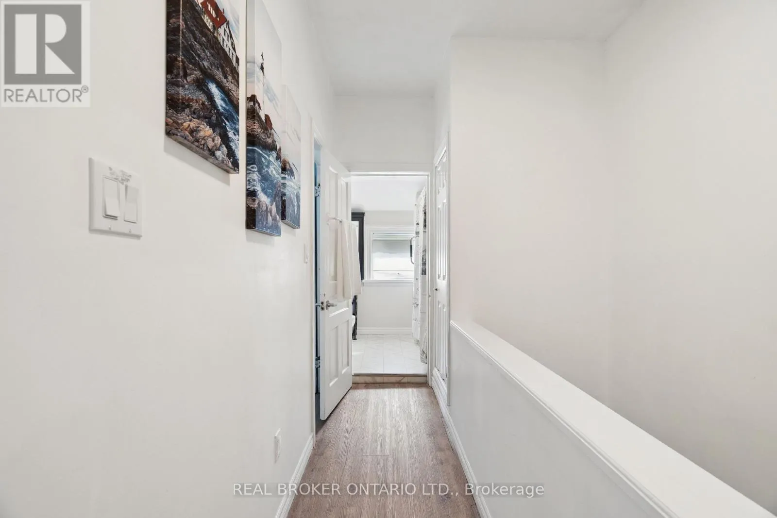 324 DALY STREET