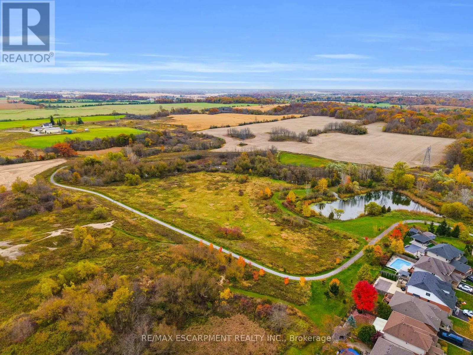 186 SOUTHBROOK DRIVE