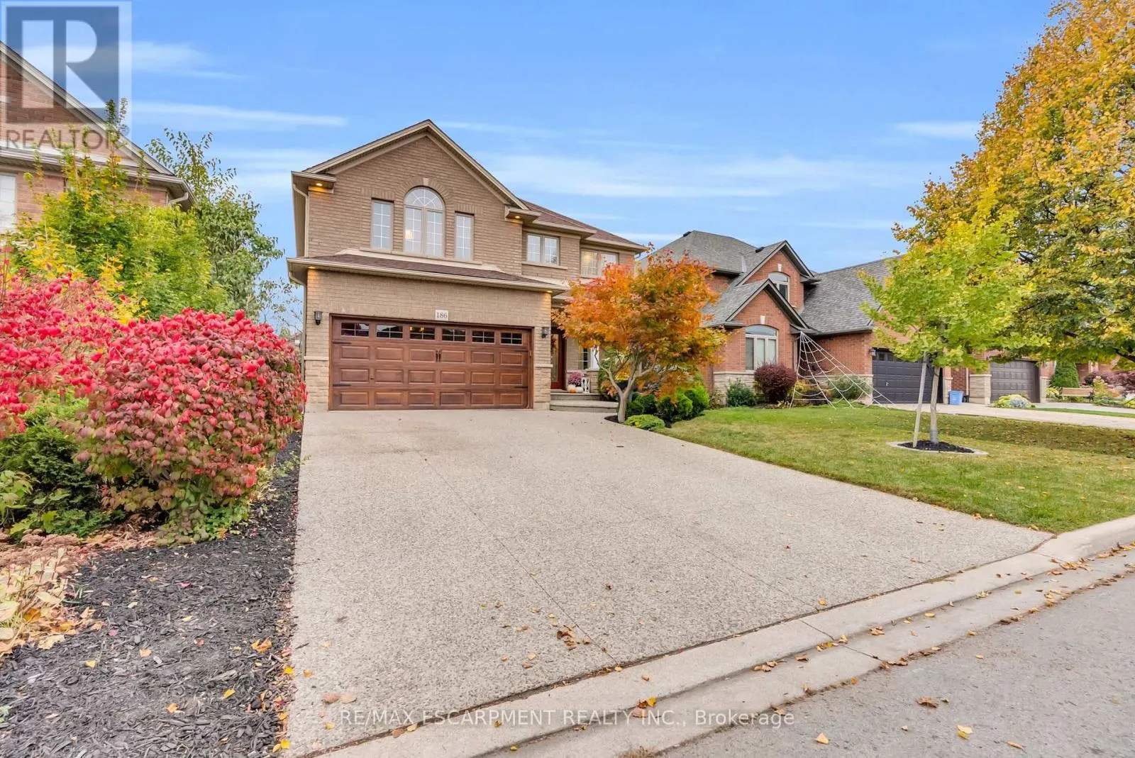 186 SOUTHBROOK DRIVE