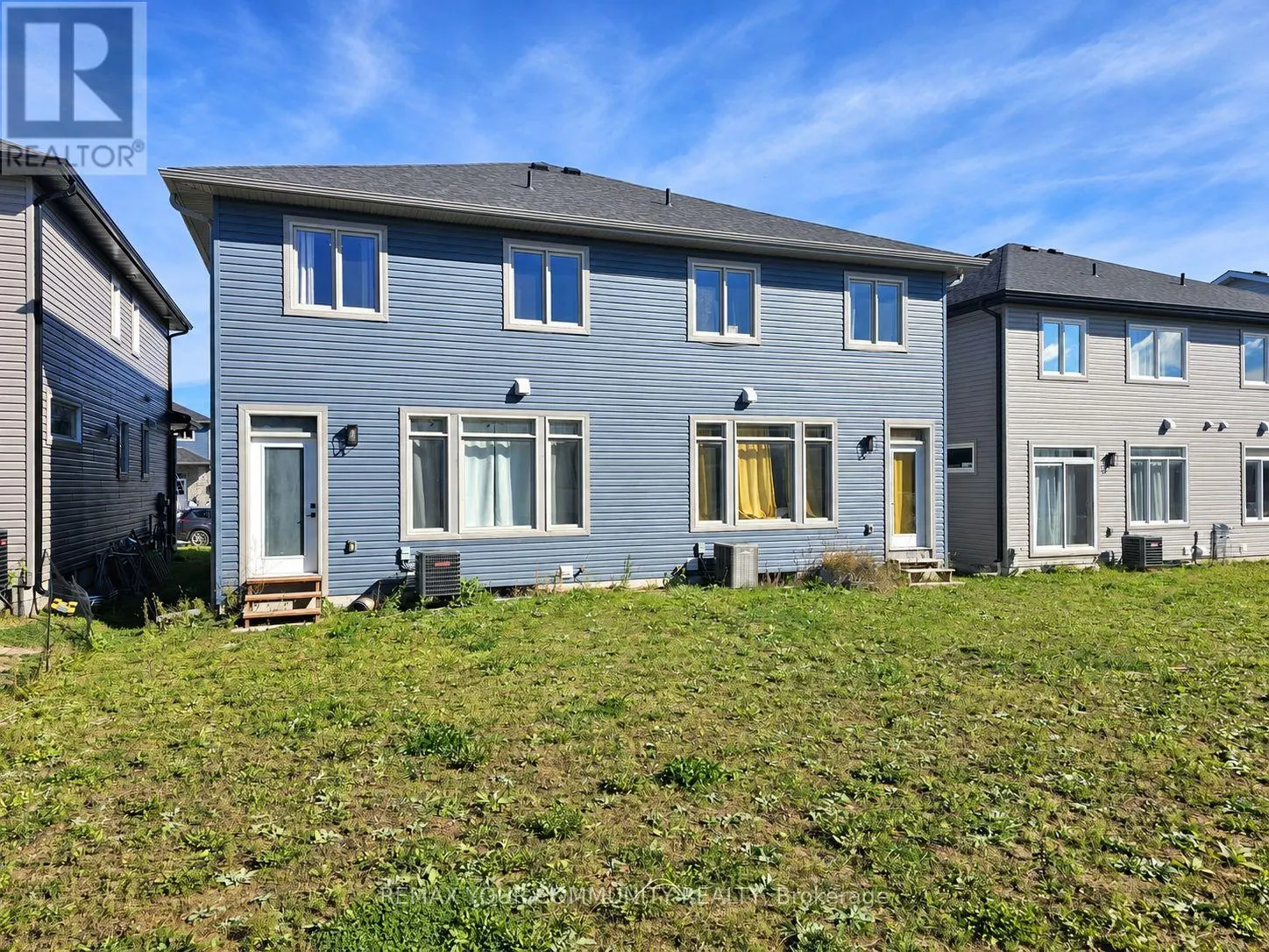 28 DUSENBURY DRIVE