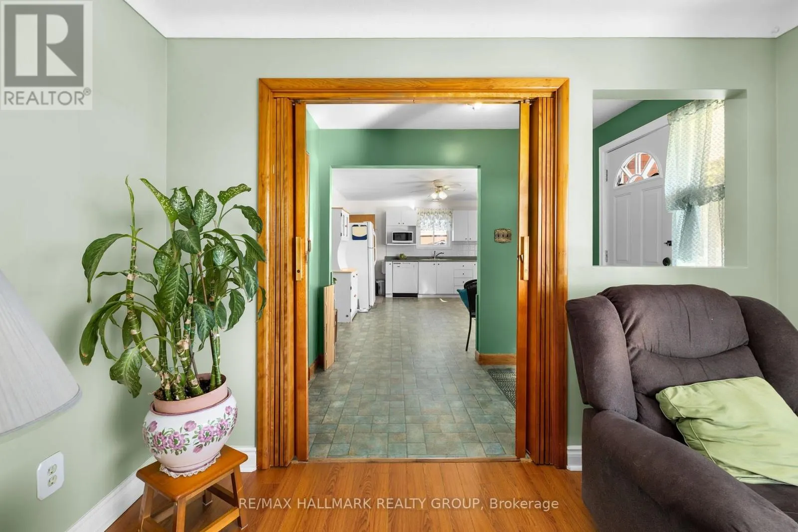 2 ALPHONSE STREET