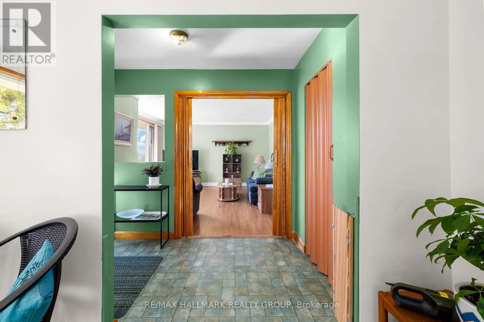 2 ALPHONSE STREET