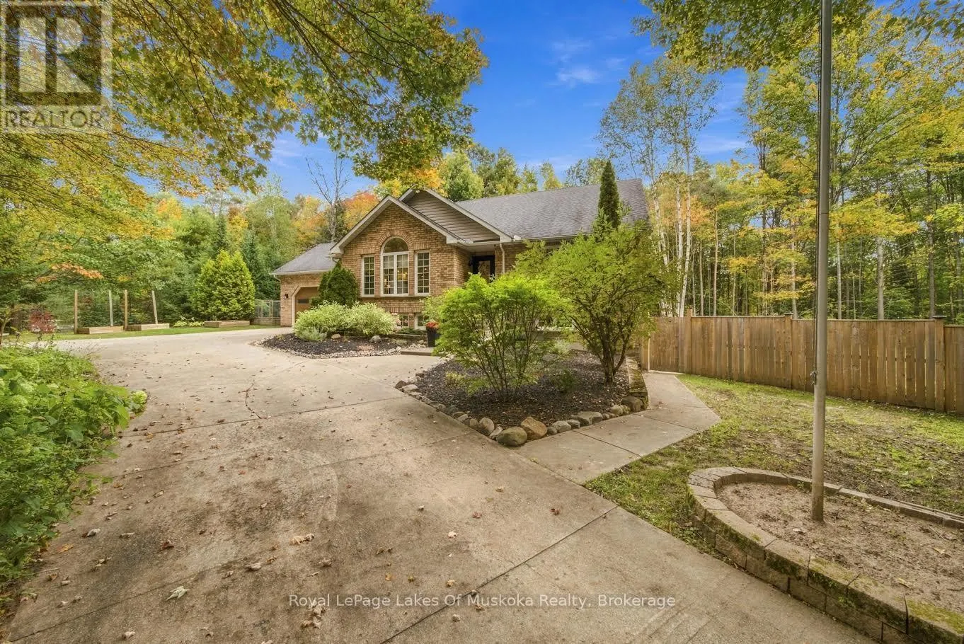 1002 JOSEPH PLACE