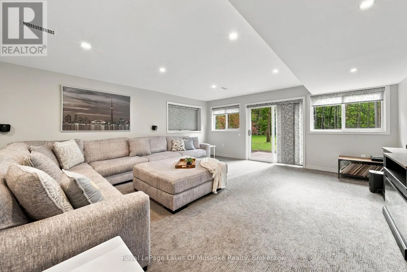 1002 JOSEPH PLACE