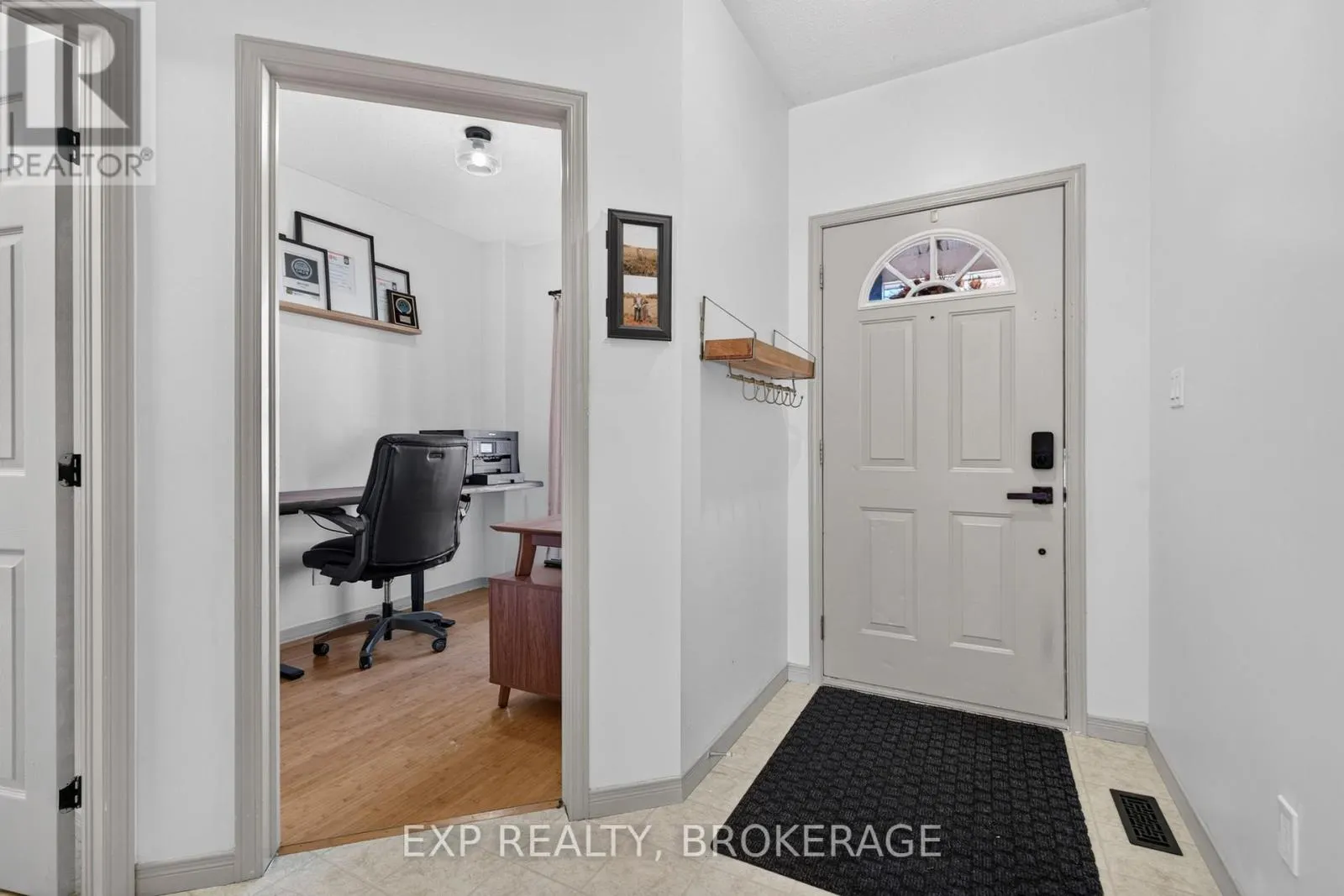 975 RAINBOW CRESCENT