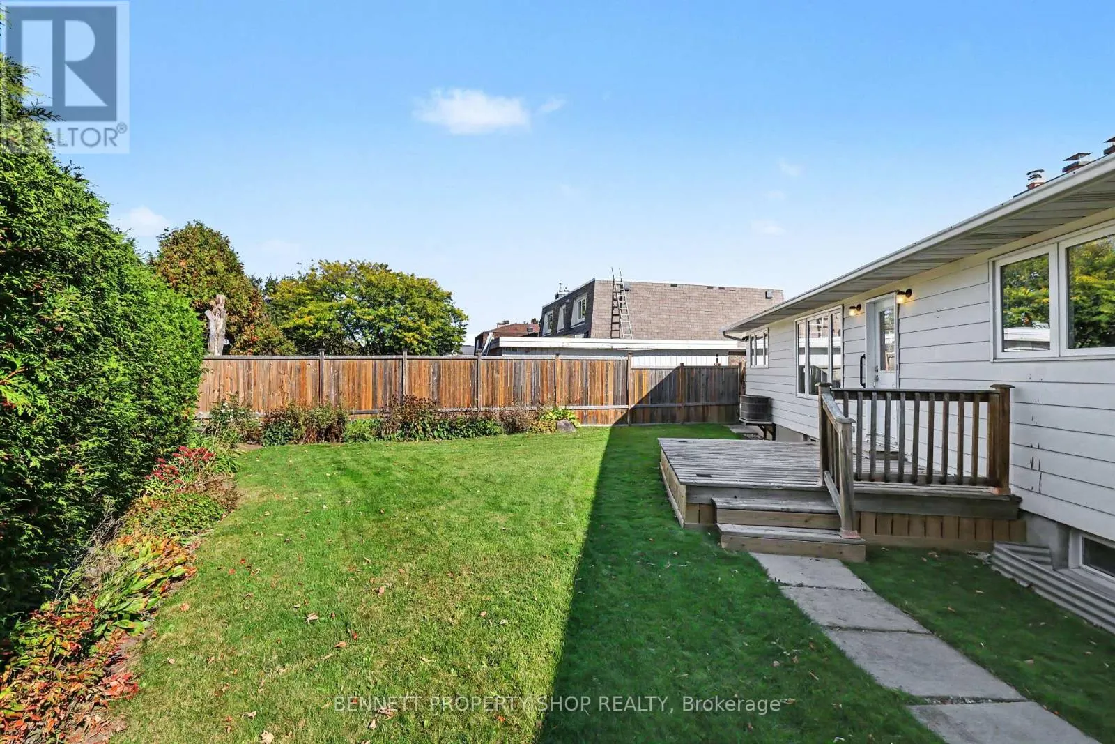 1486 RIDGEBROOK DRIVE