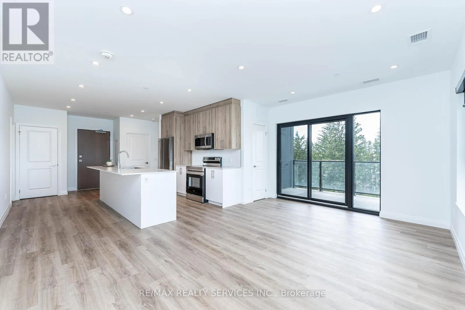 402 - 525 NEW DUNDEE ROAD