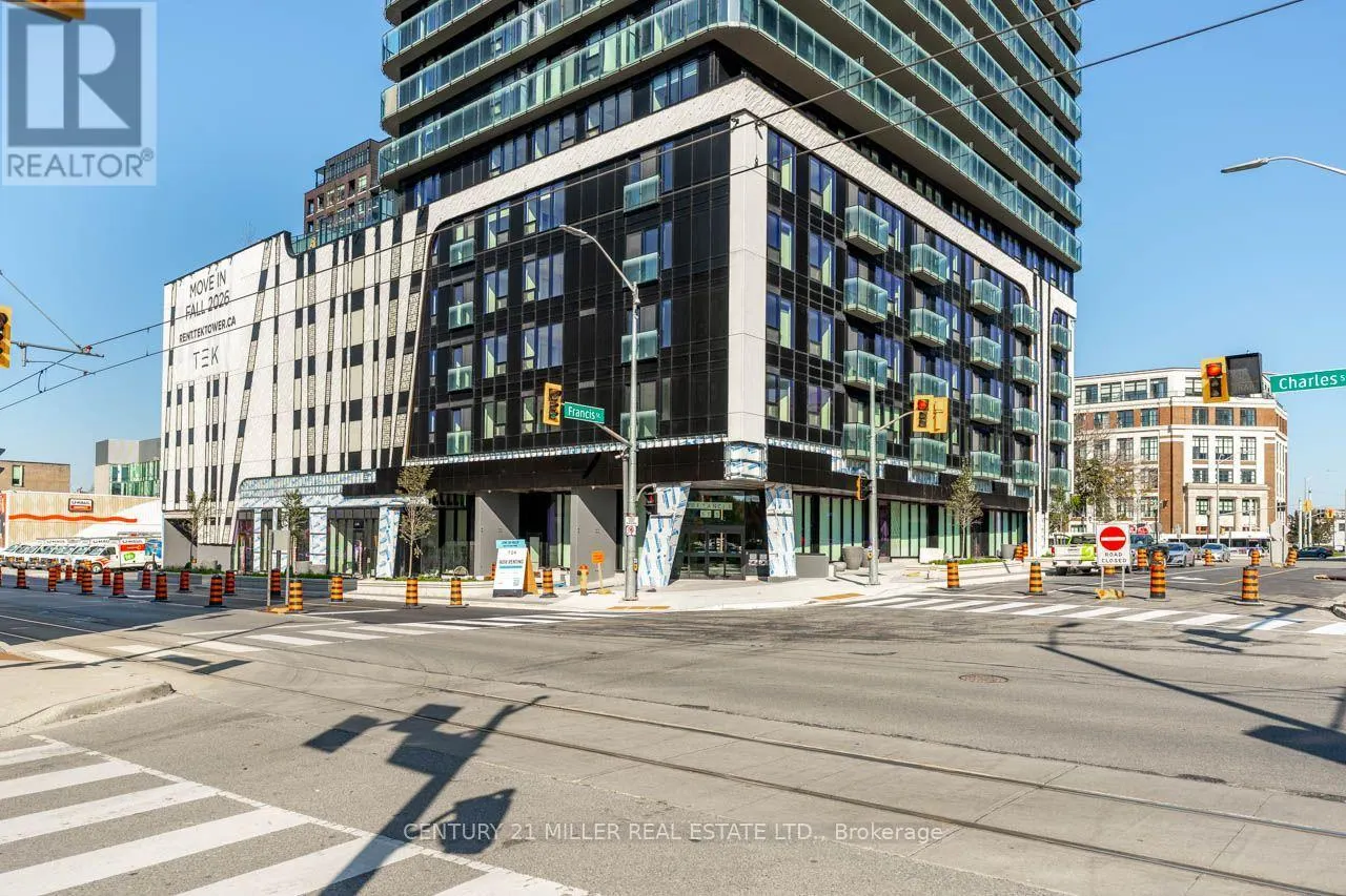 1704 - 30 FRANCIS STREET S
