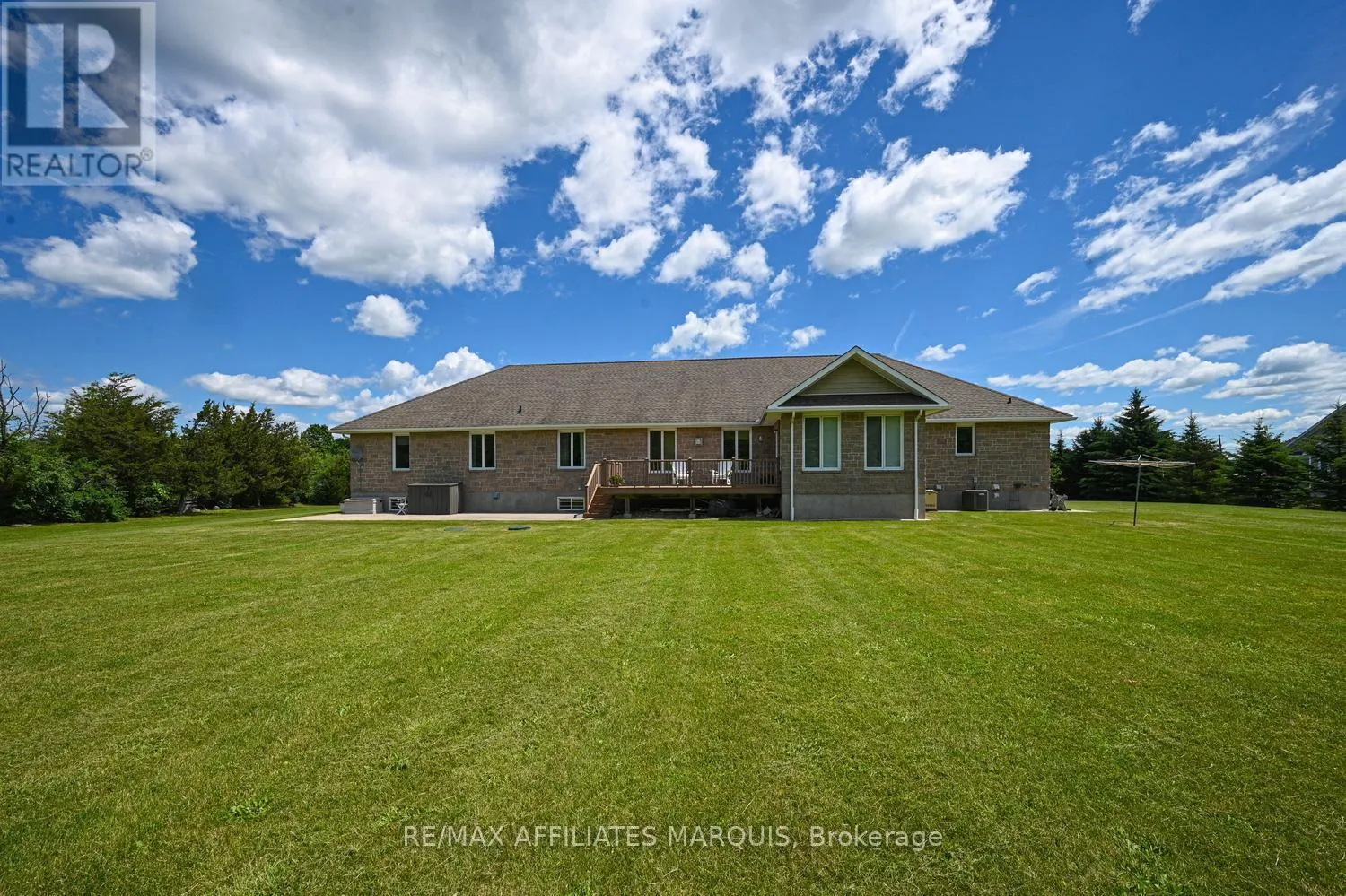 83 HORACE DRIVE