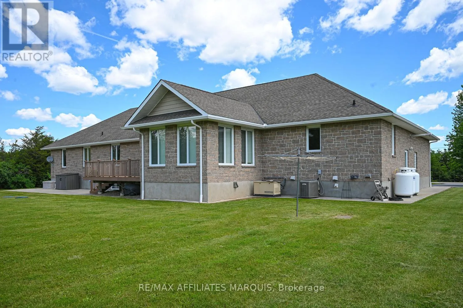 83 HORACE DRIVE