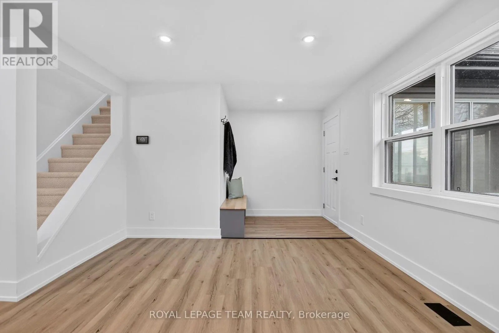 2314 ROGER STEVENS DRIVE