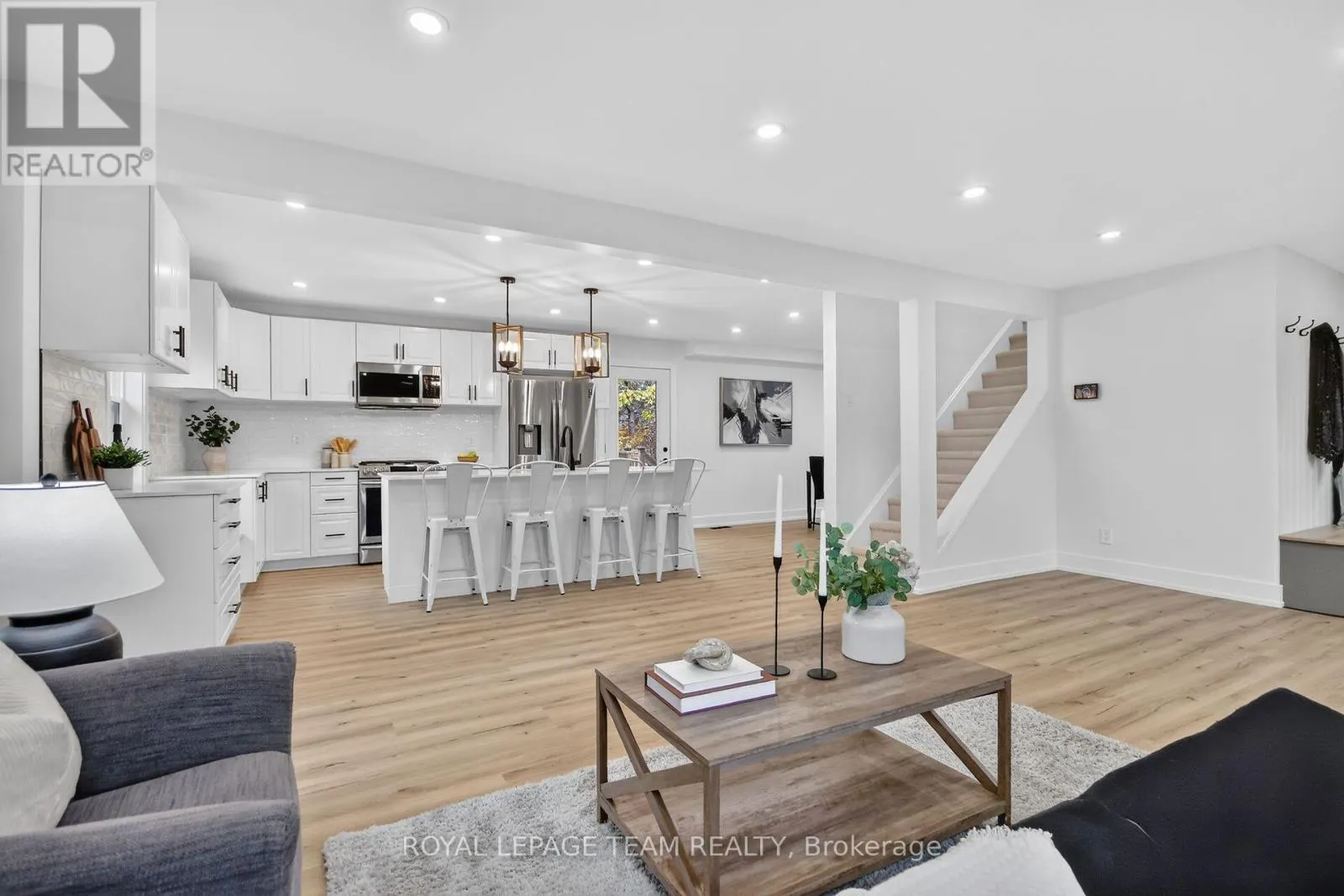 2314 ROGER STEVENS DRIVE