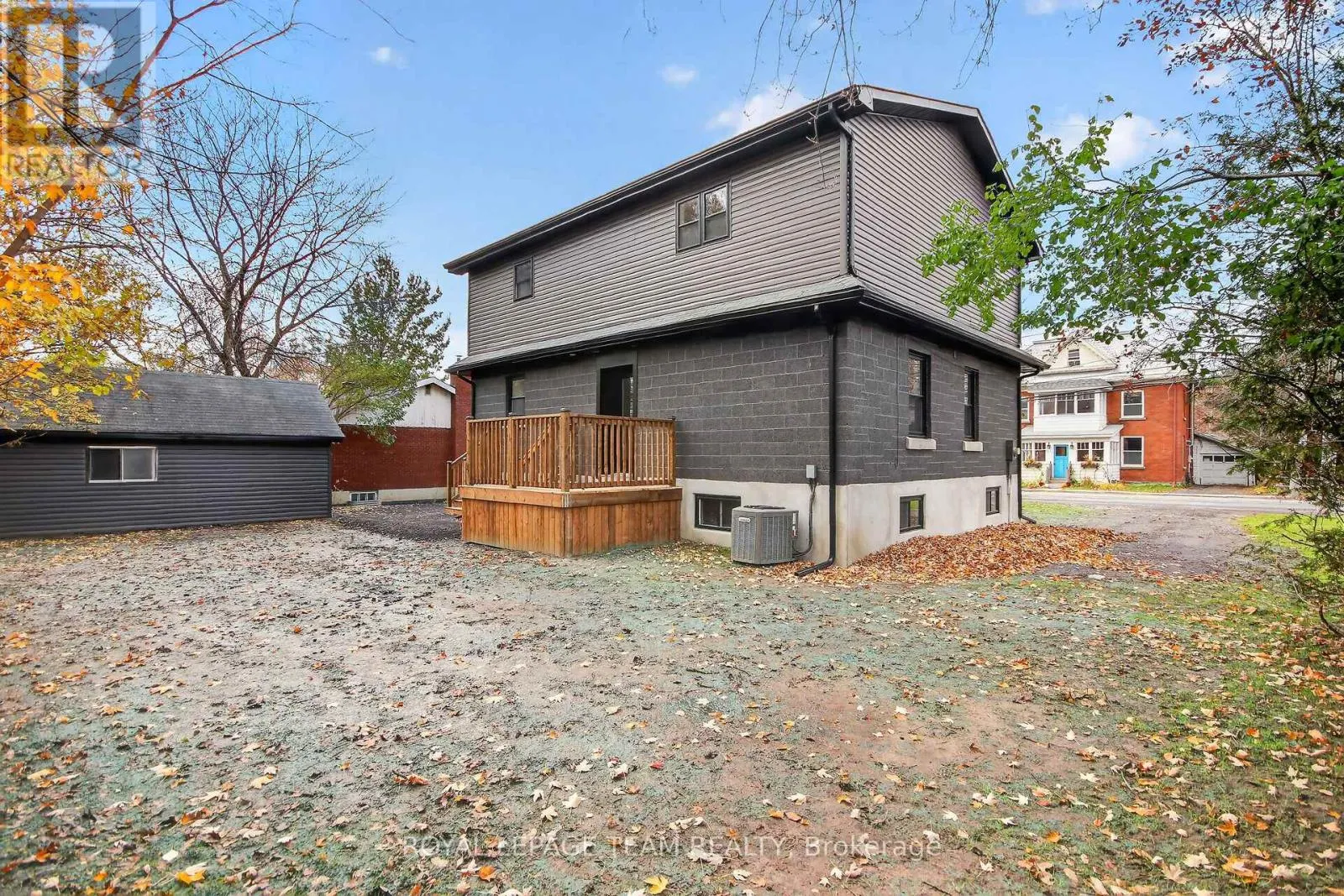 2314 ROGER STEVENS DRIVE