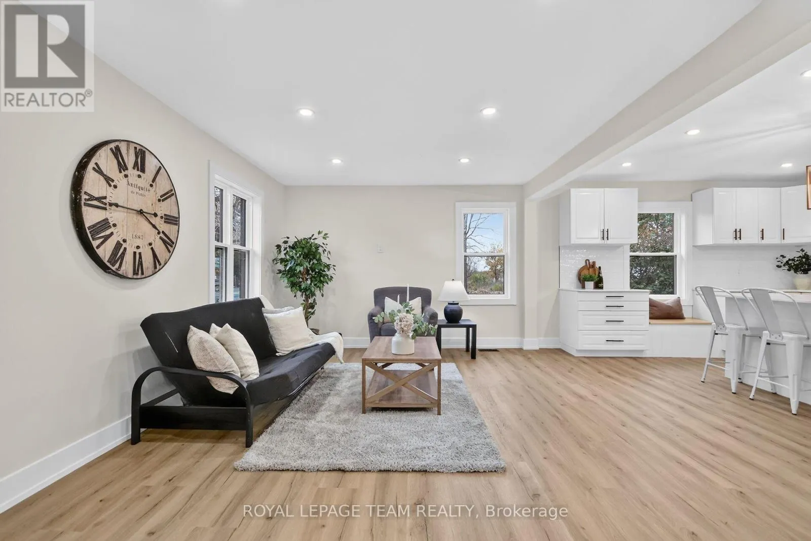 2314 ROGER STEVENS DRIVE