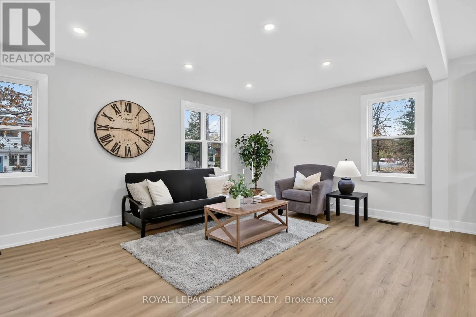 2314 ROGER STEVENS DRIVE