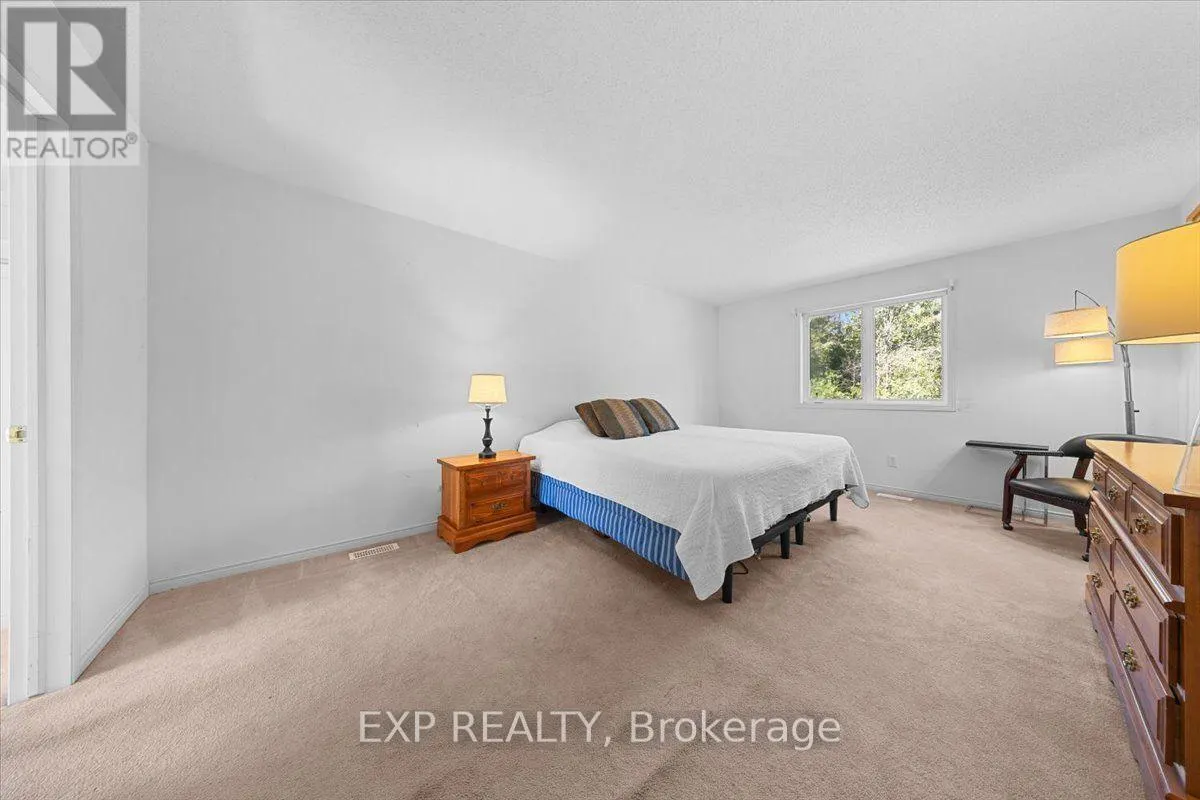 113 GREY FOX DRIVE