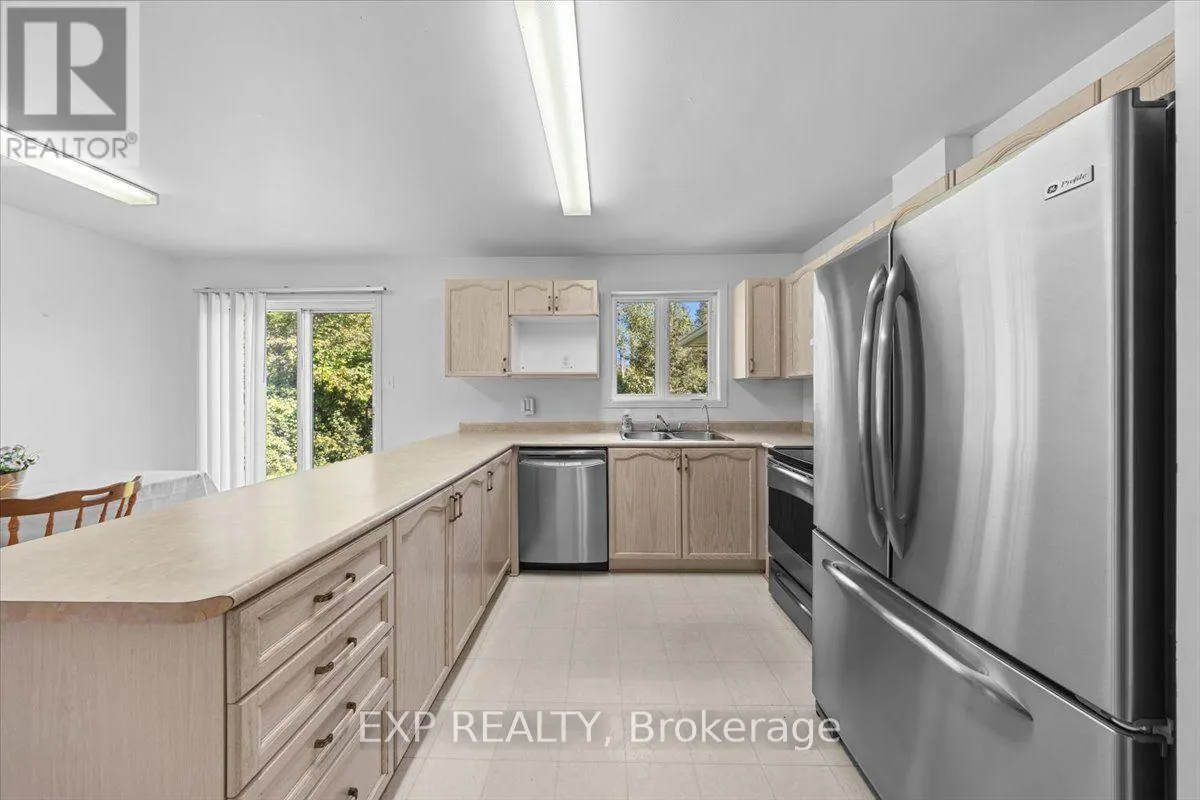 113 GREY FOX DRIVE