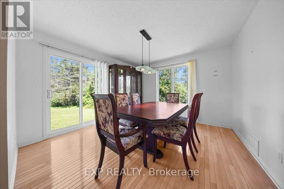 113 GREY FOX DRIVE