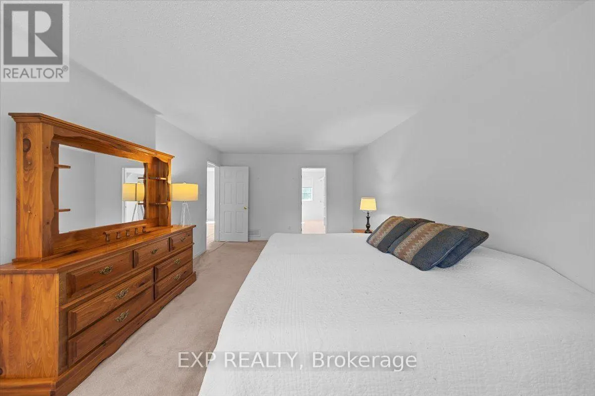 113 GREY FOX DRIVE