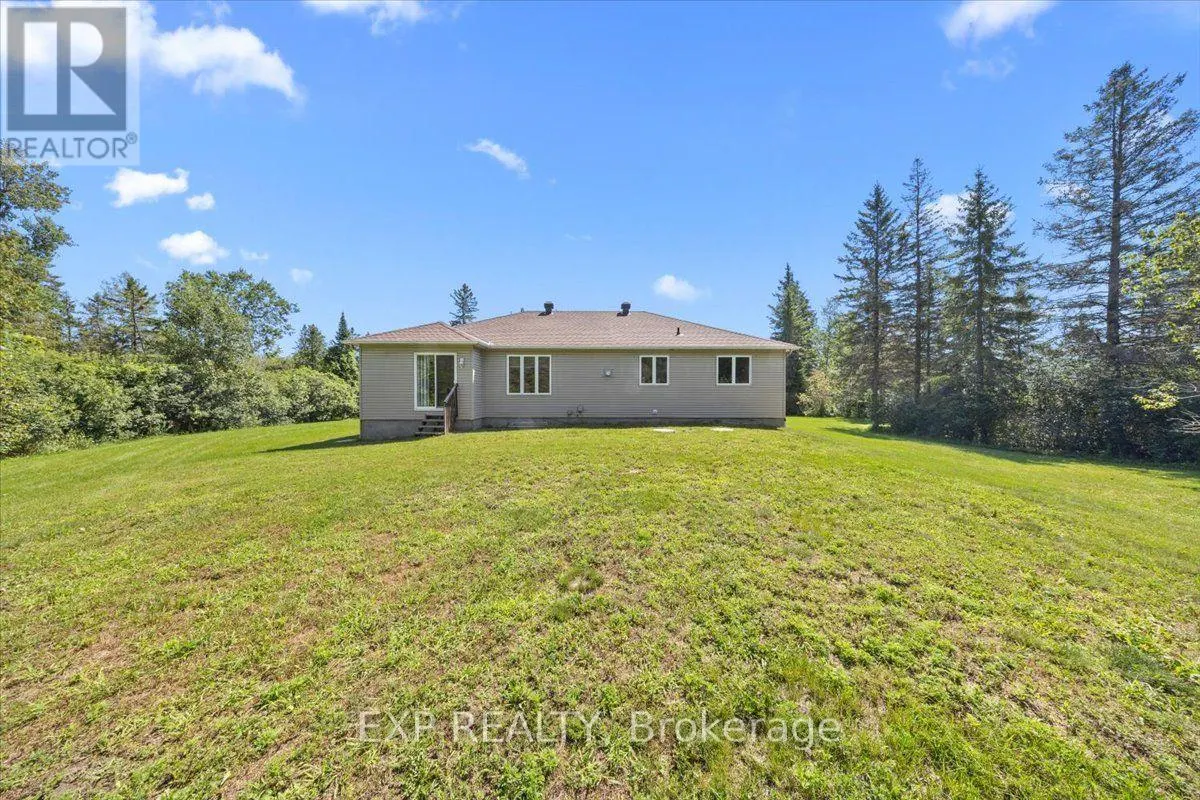113 GREY FOX DRIVE