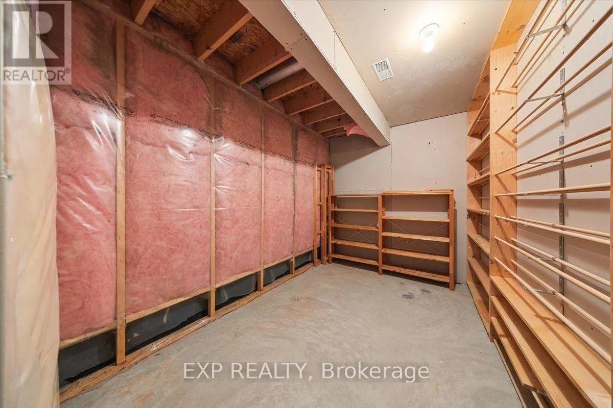 113 GREY FOX DRIVE