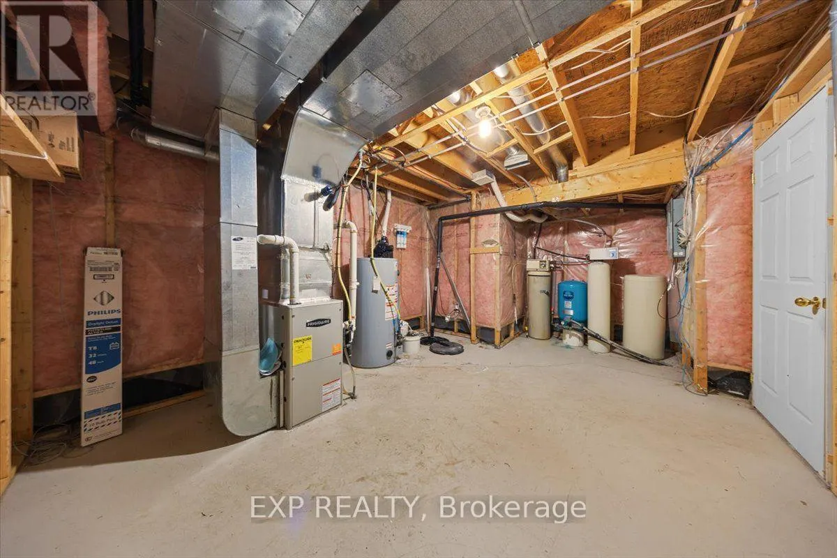 113 GREY FOX DRIVE