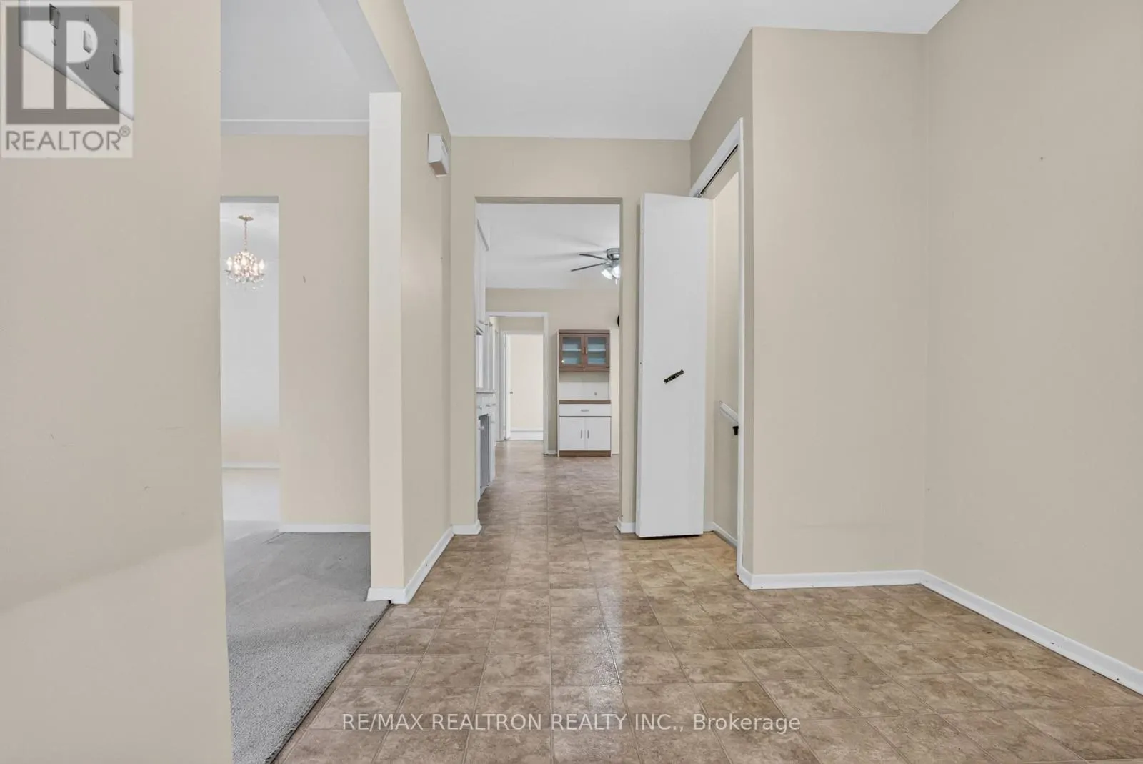 3 CANARY COURT