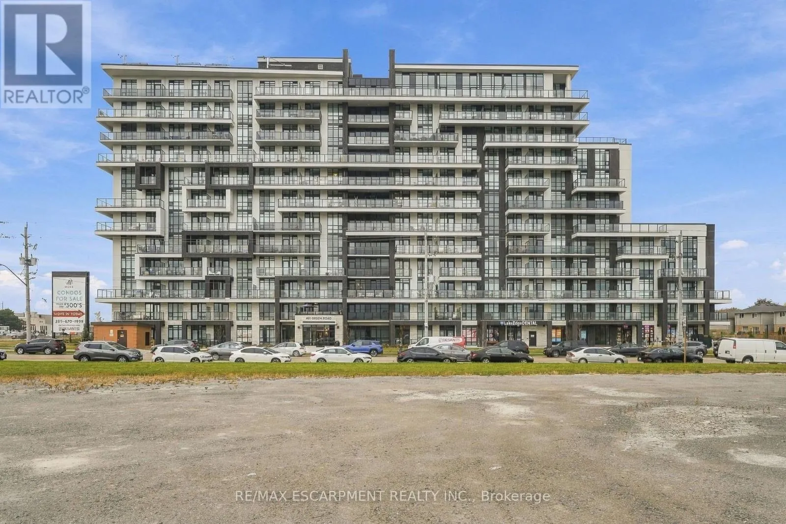 206 - 461 GREEN STREET