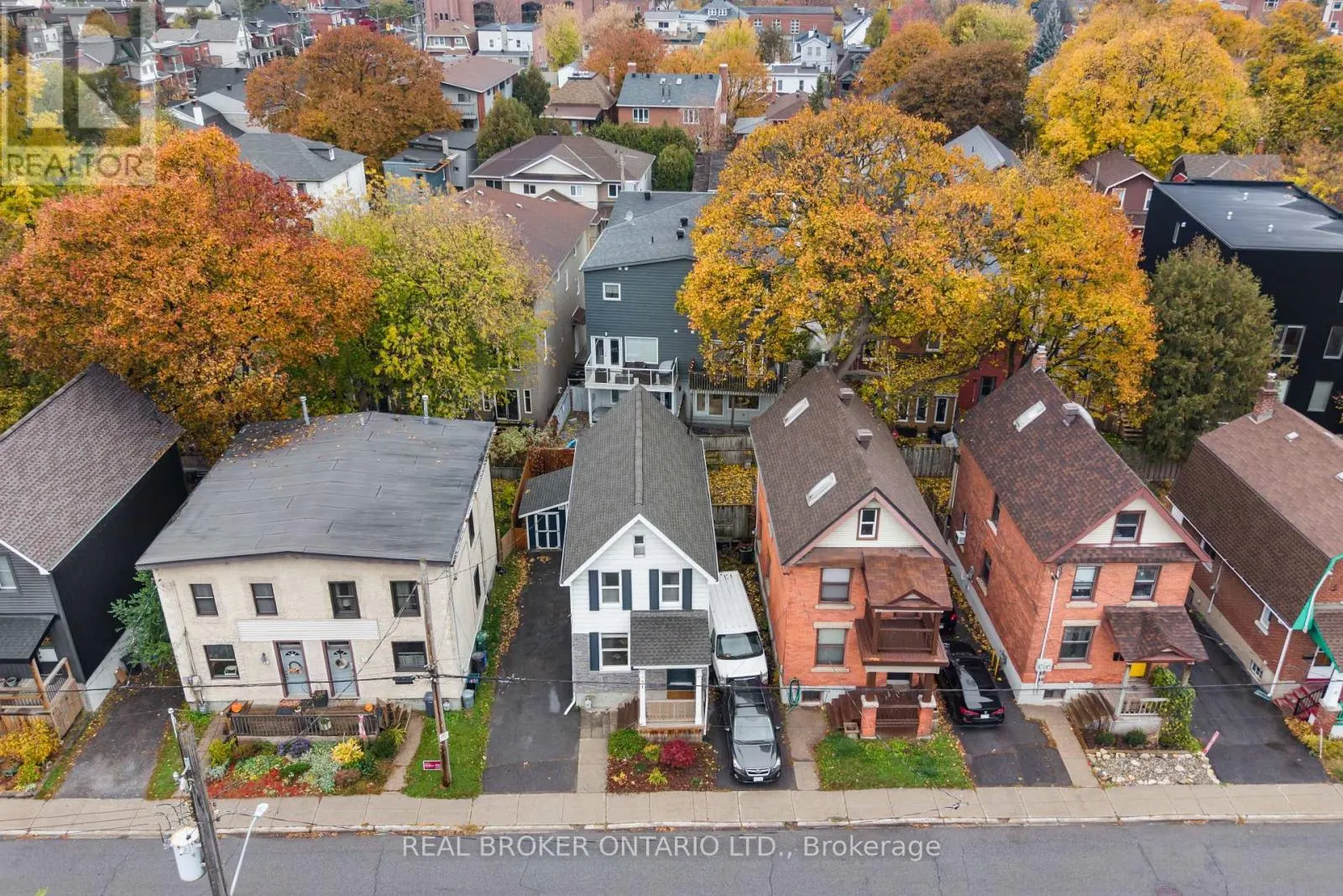 31 WESTMOUNT AVENUE