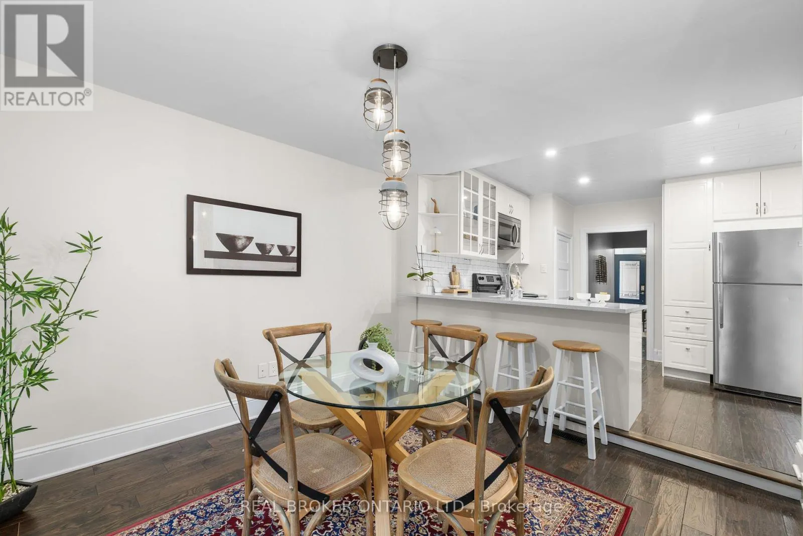 31 WESTMOUNT AVENUE