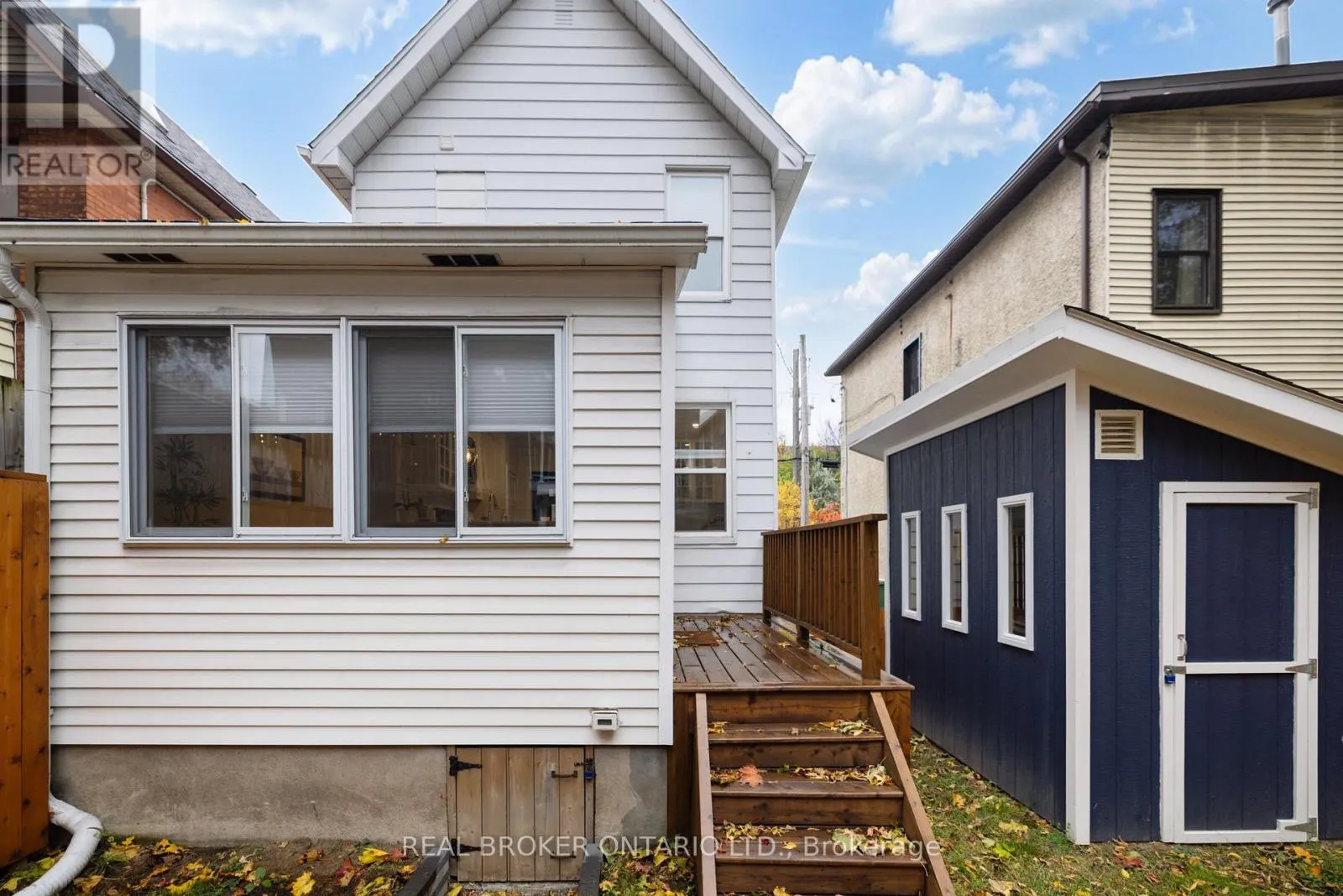 31 WESTMOUNT AVENUE