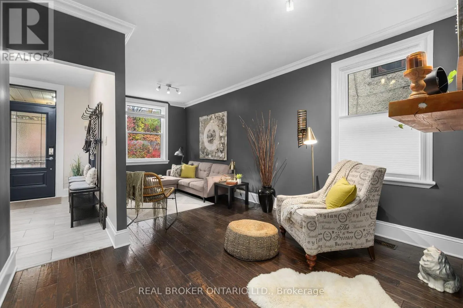 31 WESTMOUNT AVENUE