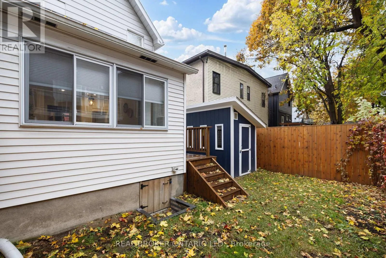 31 WESTMOUNT AVENUE