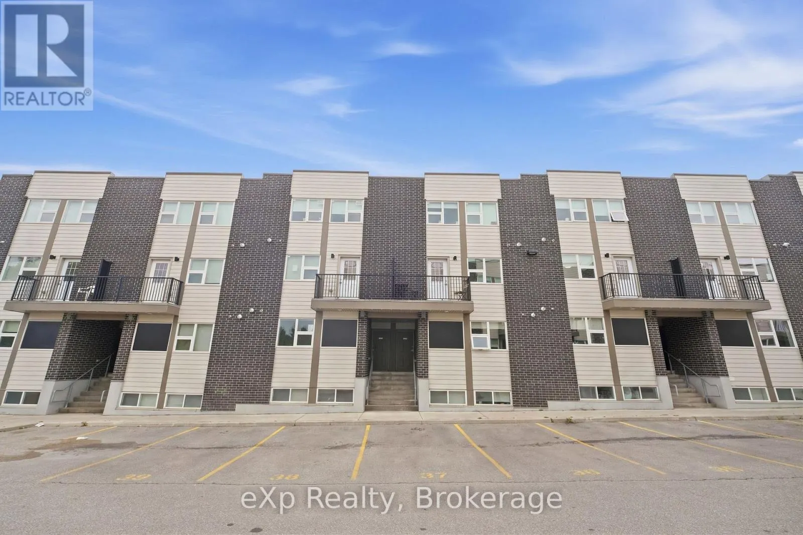 119 - 338 ALBERT STREET #119