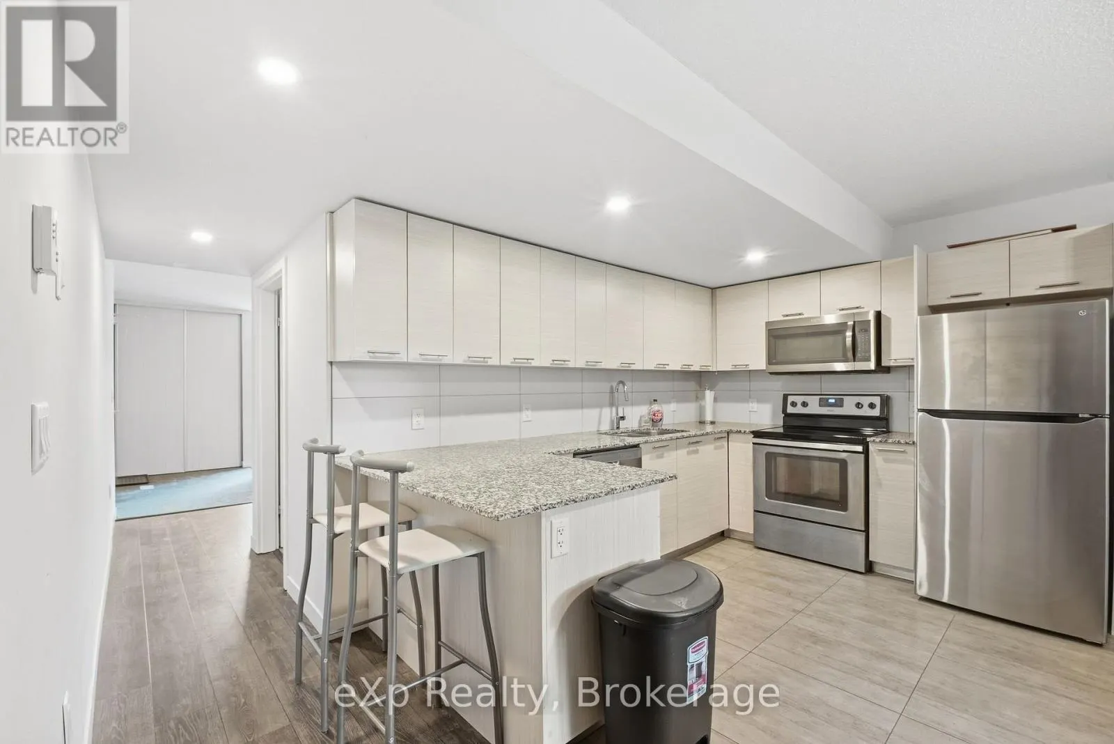 119 - 338 ALBERT STREET #119