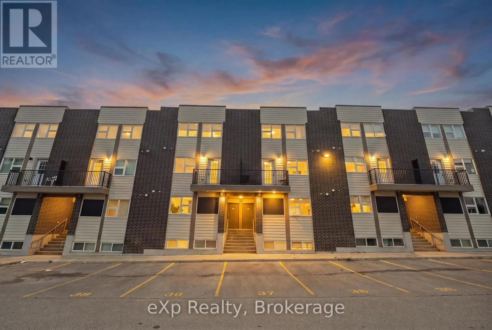 119 - 338 ALBERT STREET #119
