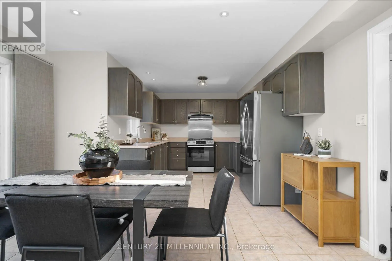 2 MCCULLOGH DRIVE