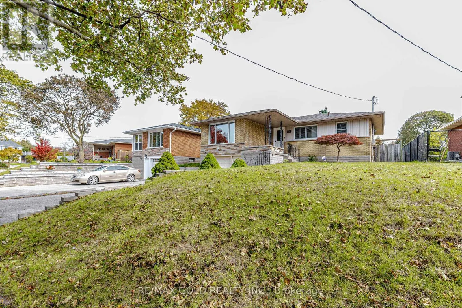 49 KENNETH AVENUE