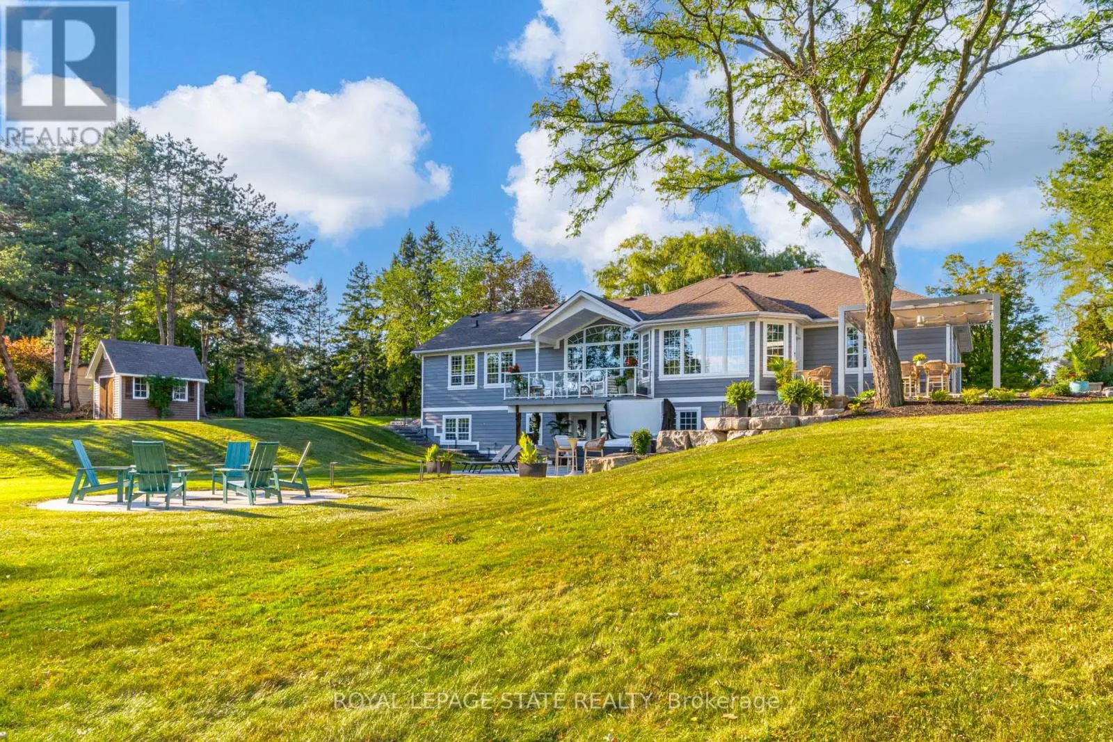 14 OAK AVENUE
