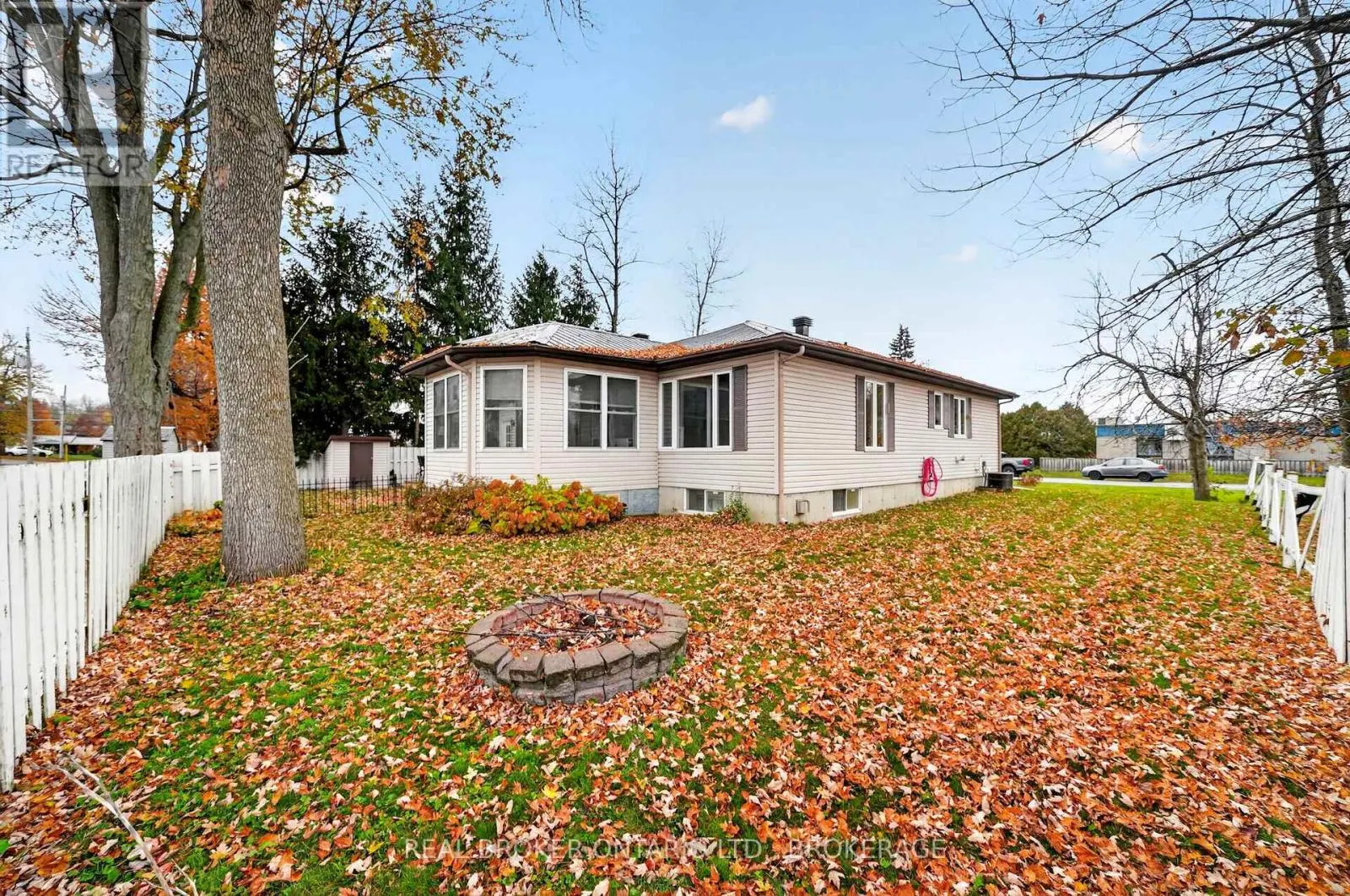 5 MACDONALD STREET