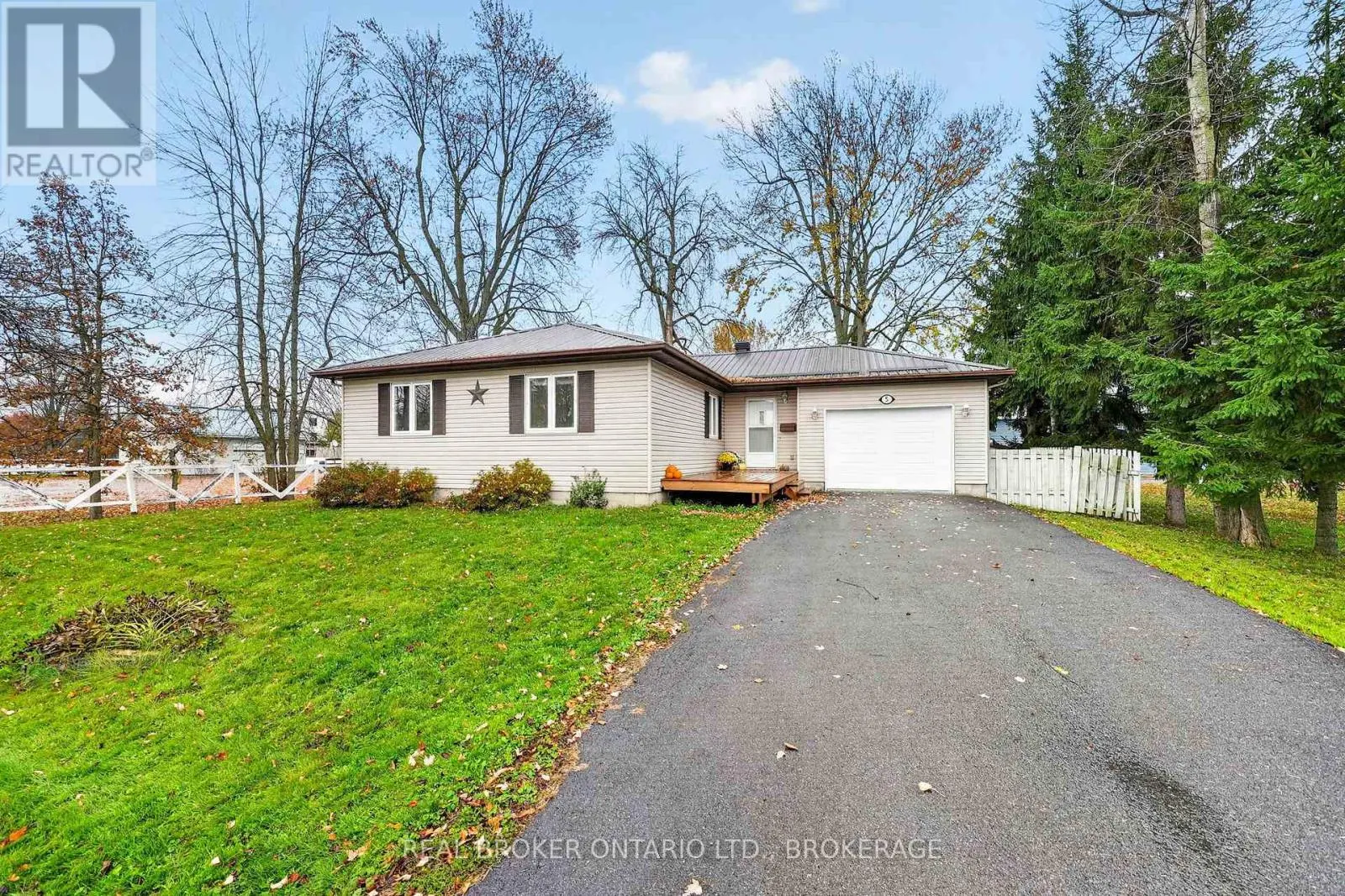 5 MACDONALD STREET