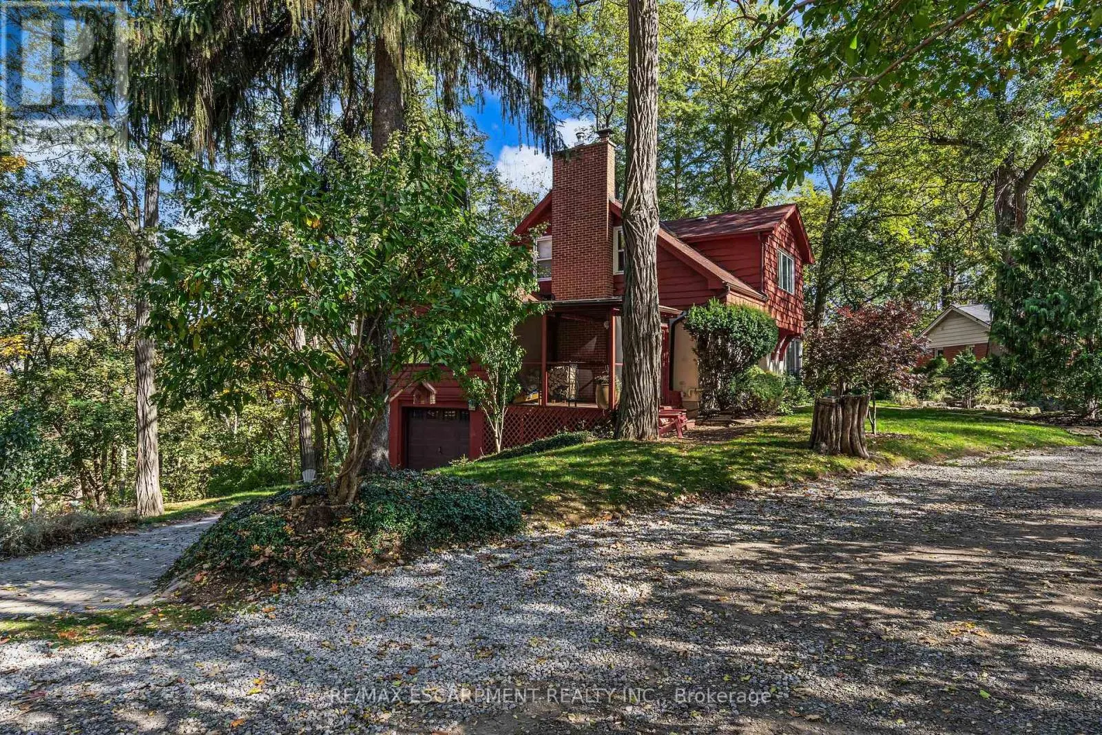 7 HATFIELD PLACE