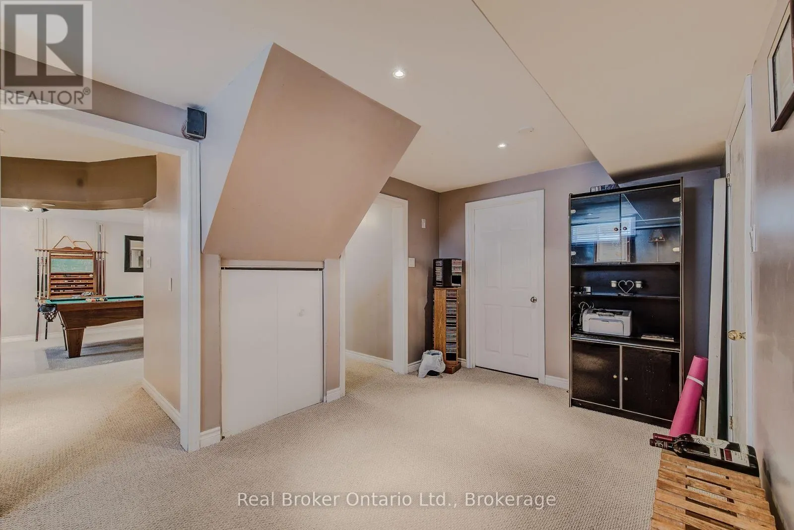 45 OLIVETREE ROAD