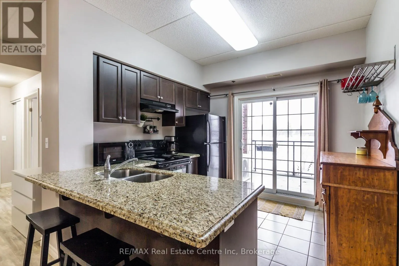 18 - 1440 GORDON STREET #18