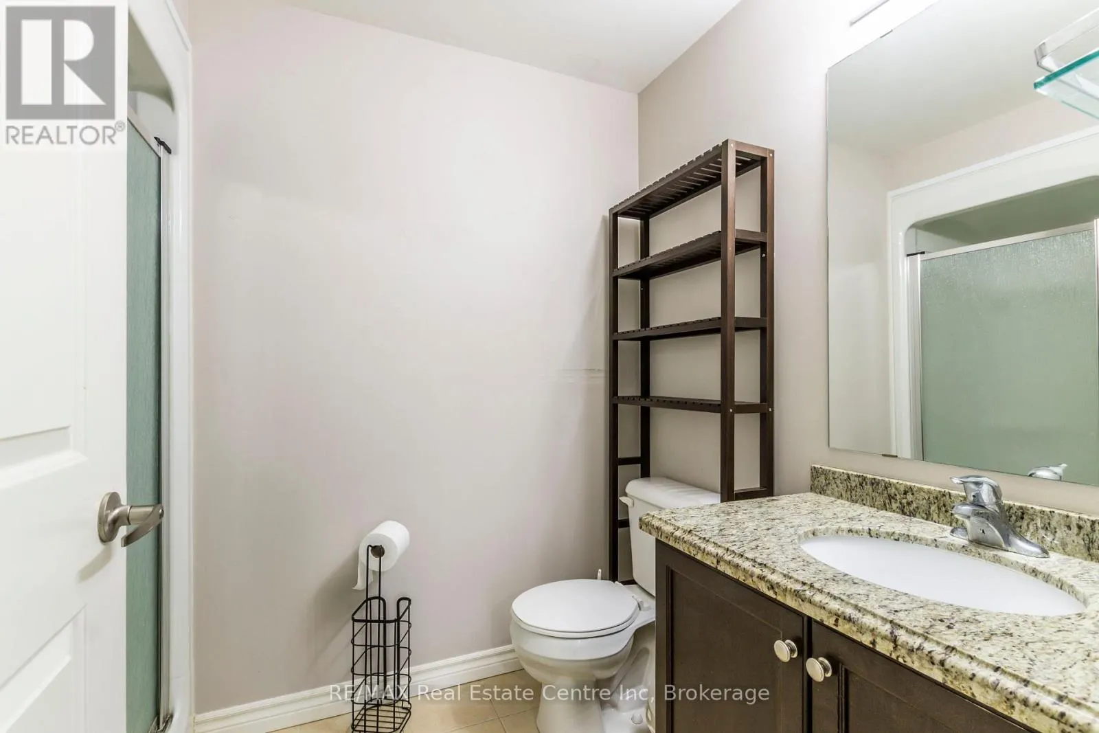 18 - 1440 GORDON STREET #18