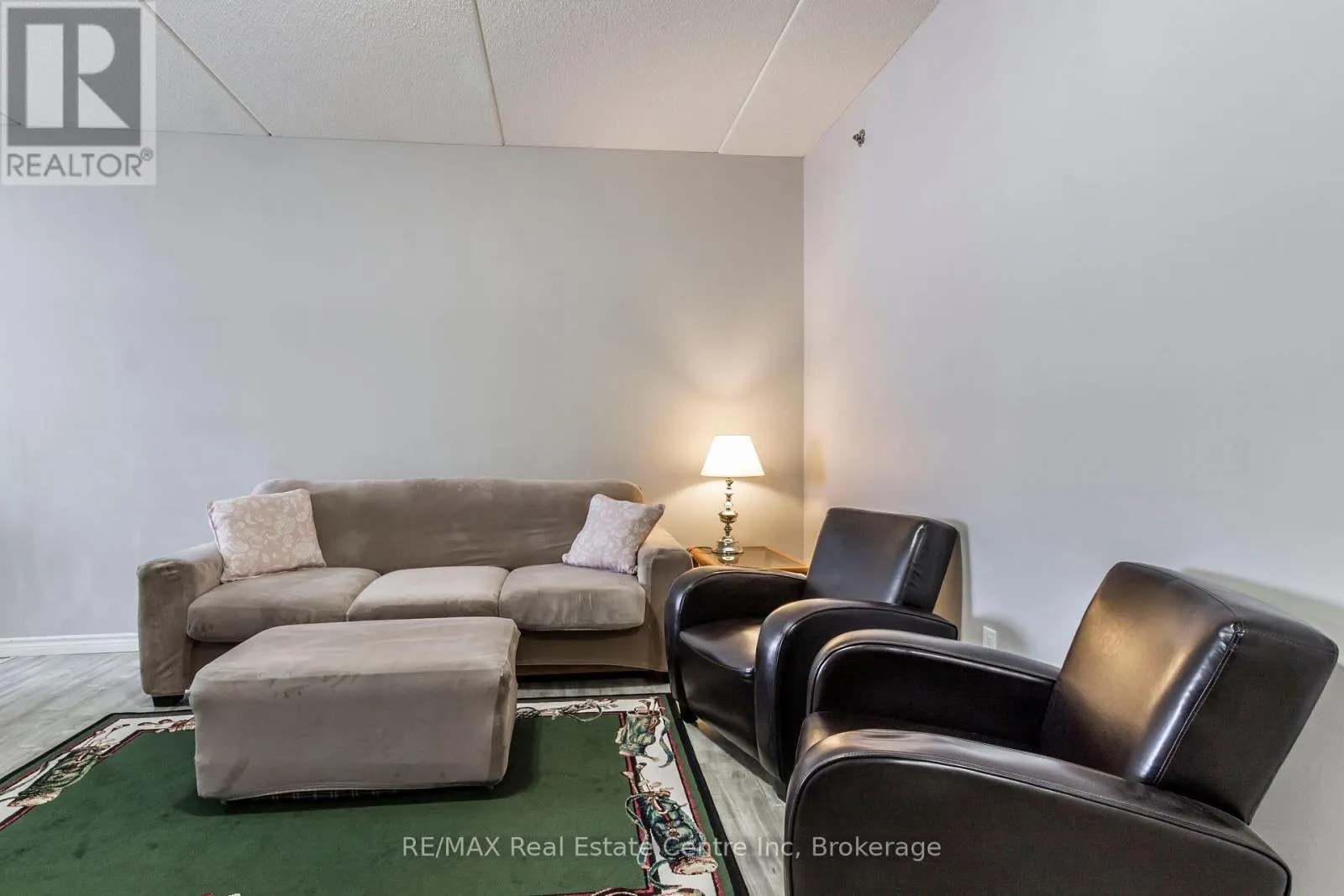 18 - 1440 GORDON STREET #18